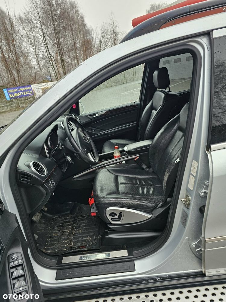 Mercedes-Benz GL - 8