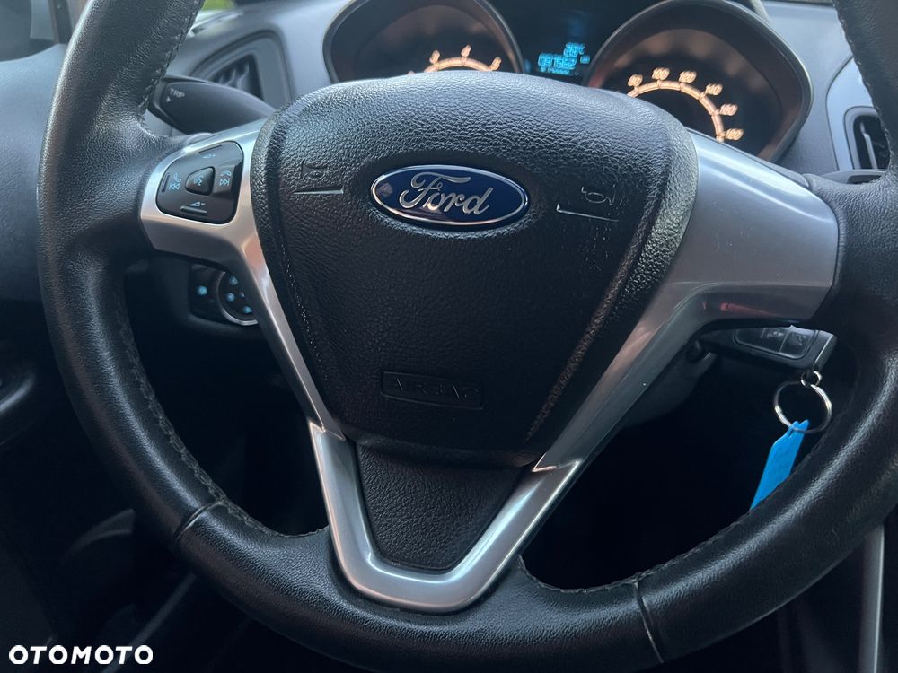 Ford B-MAX - 21
