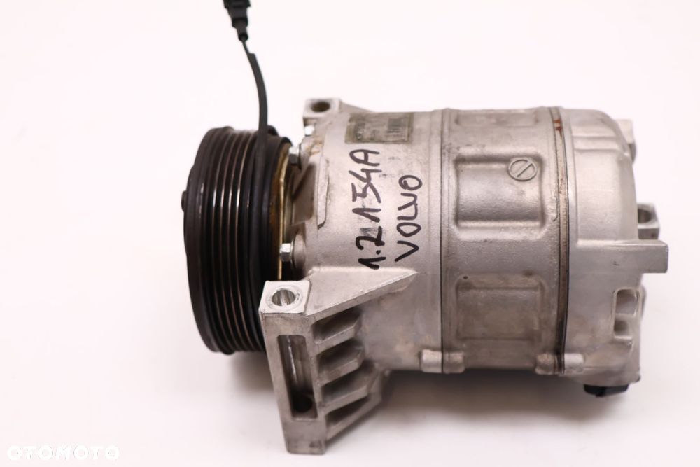 VOLVO SPRĘŻARKA KLIMATYZACJI 1.2154A - 2