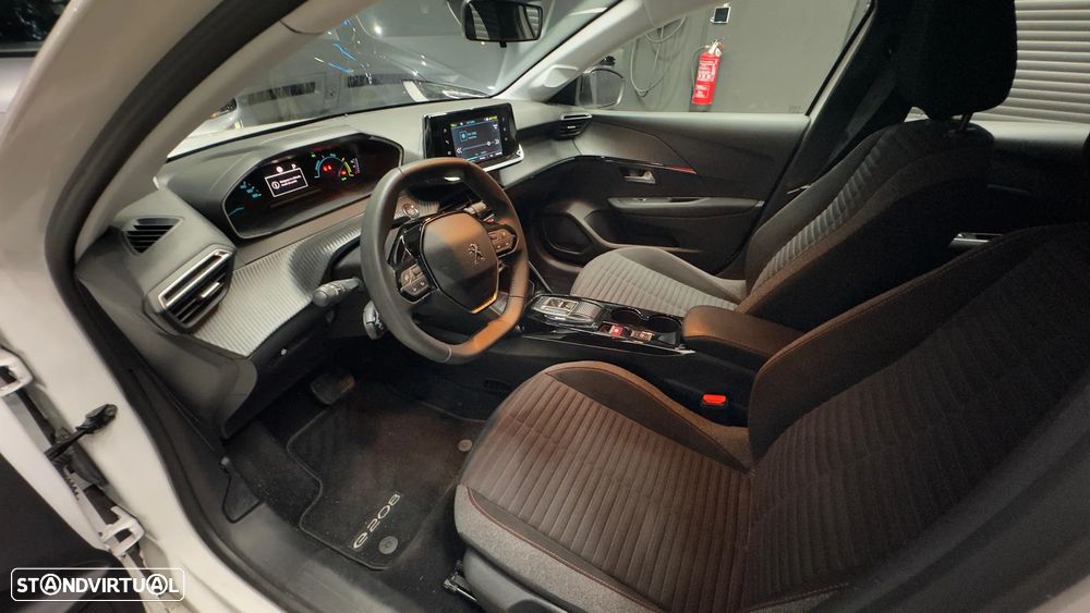 Peugeot e-208 Active Pack - 9