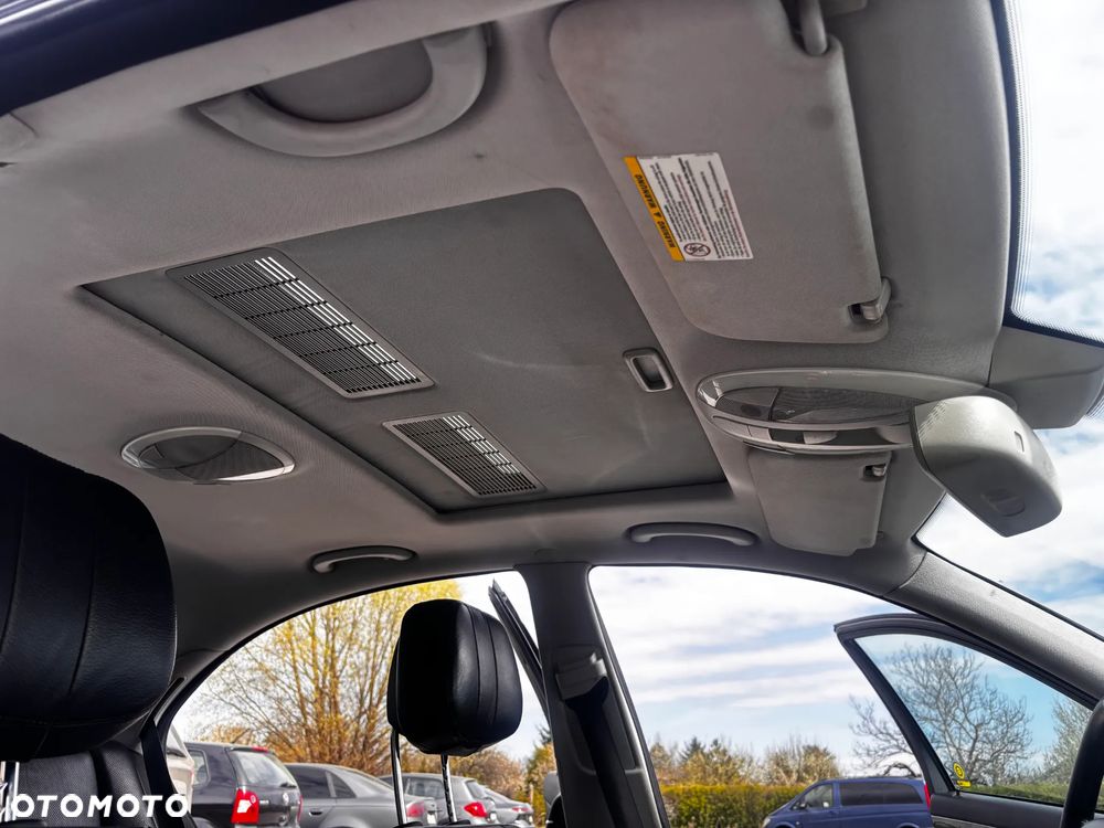 Mercedes-Benz Klasa E 320 CDI 7G-TRONIC Avantgarde BusinessEDITION - 15