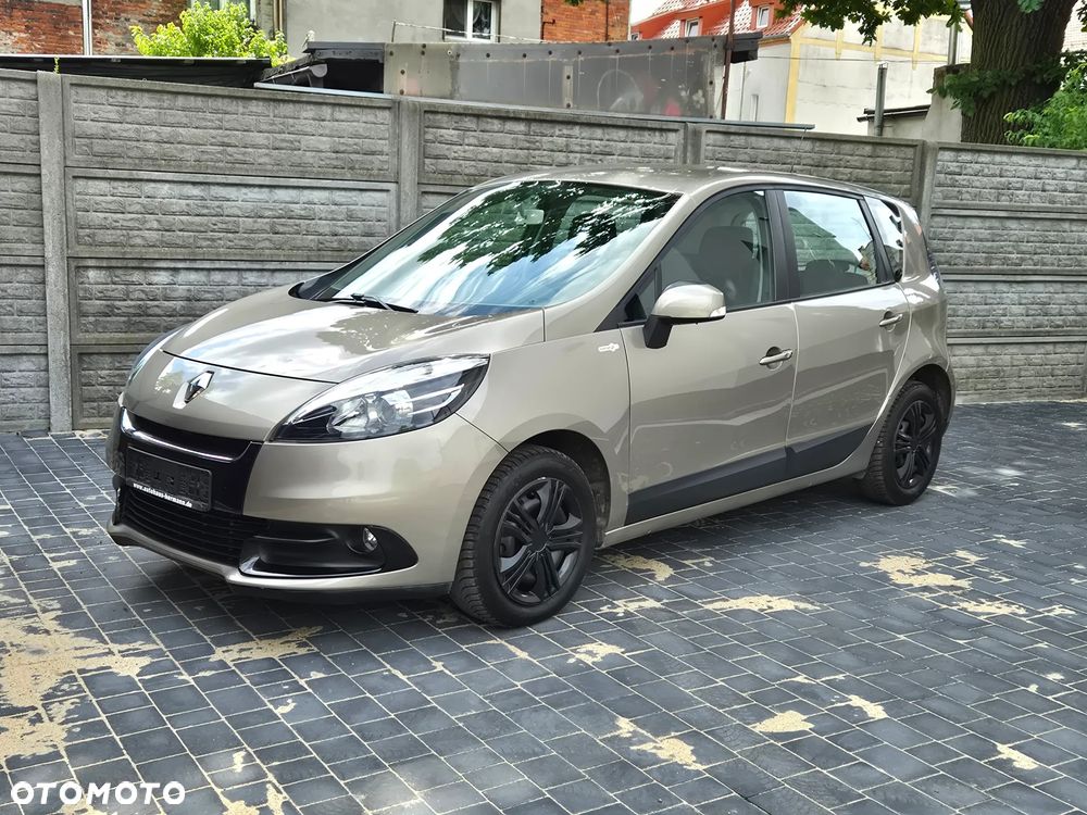 Renault Scenic 1.6 16V 110 TomTom Edition - 2