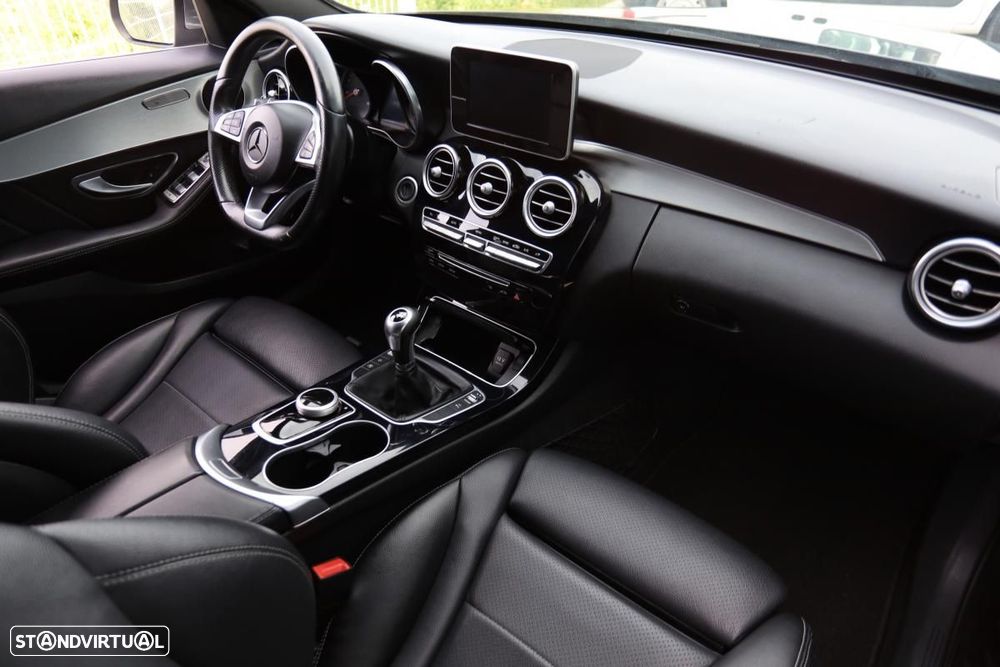 Mercedes-Benz C 200 d AMG Line - 19