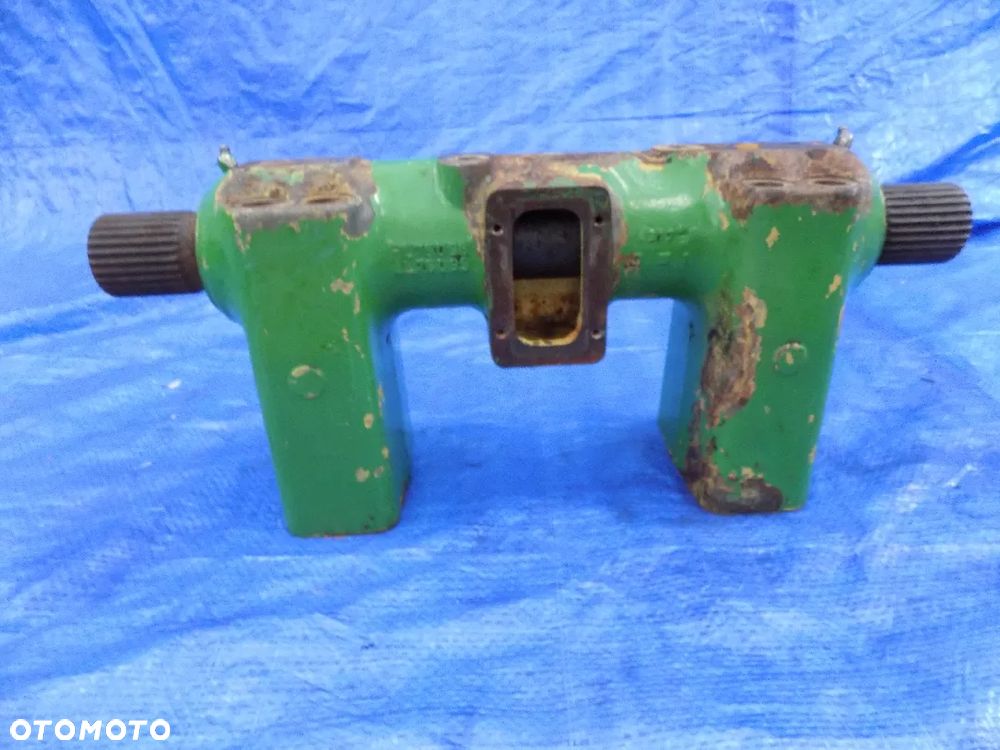 ramie podnośnika wałek l76098 l76095 john deere 6300 6100 6200 6400 - 1