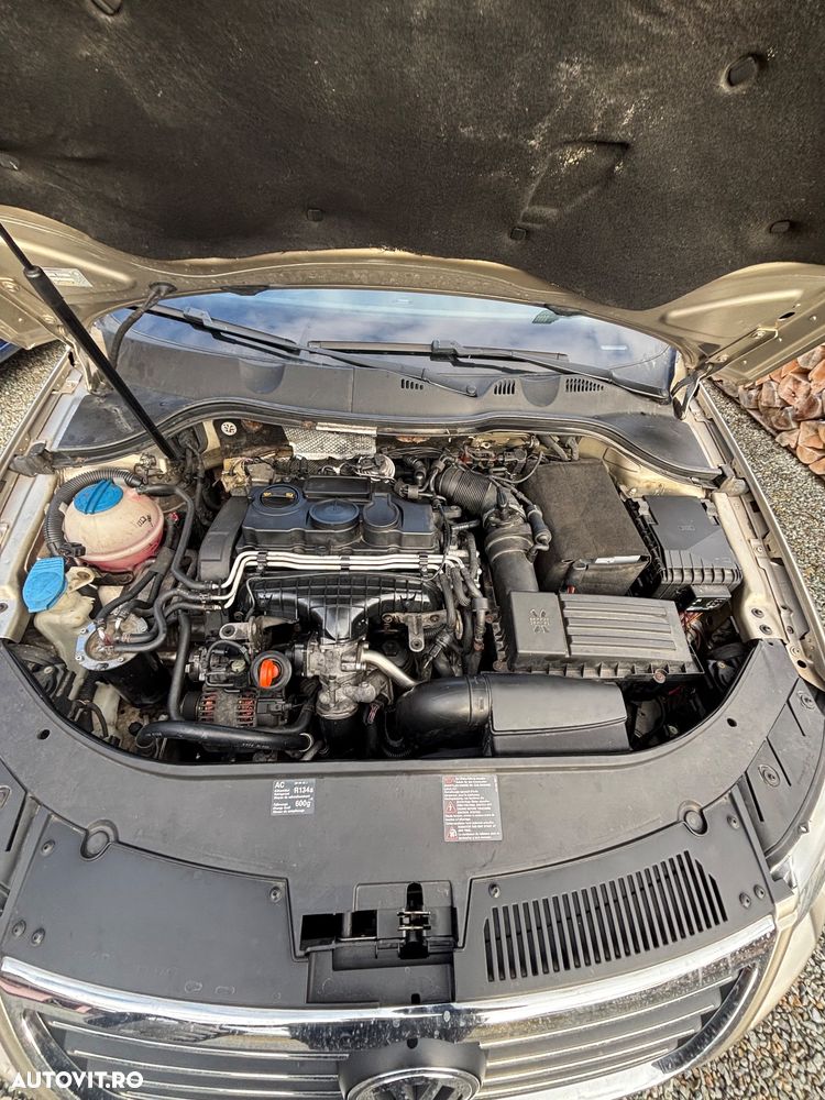 Volkswagen Passat - 5