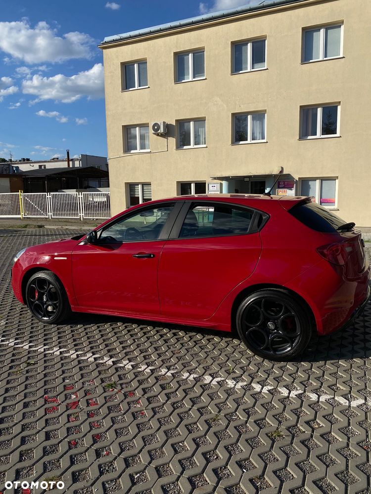 Alfa Romeo Giulietta 1.6 JTDM 16V Lusso - 3