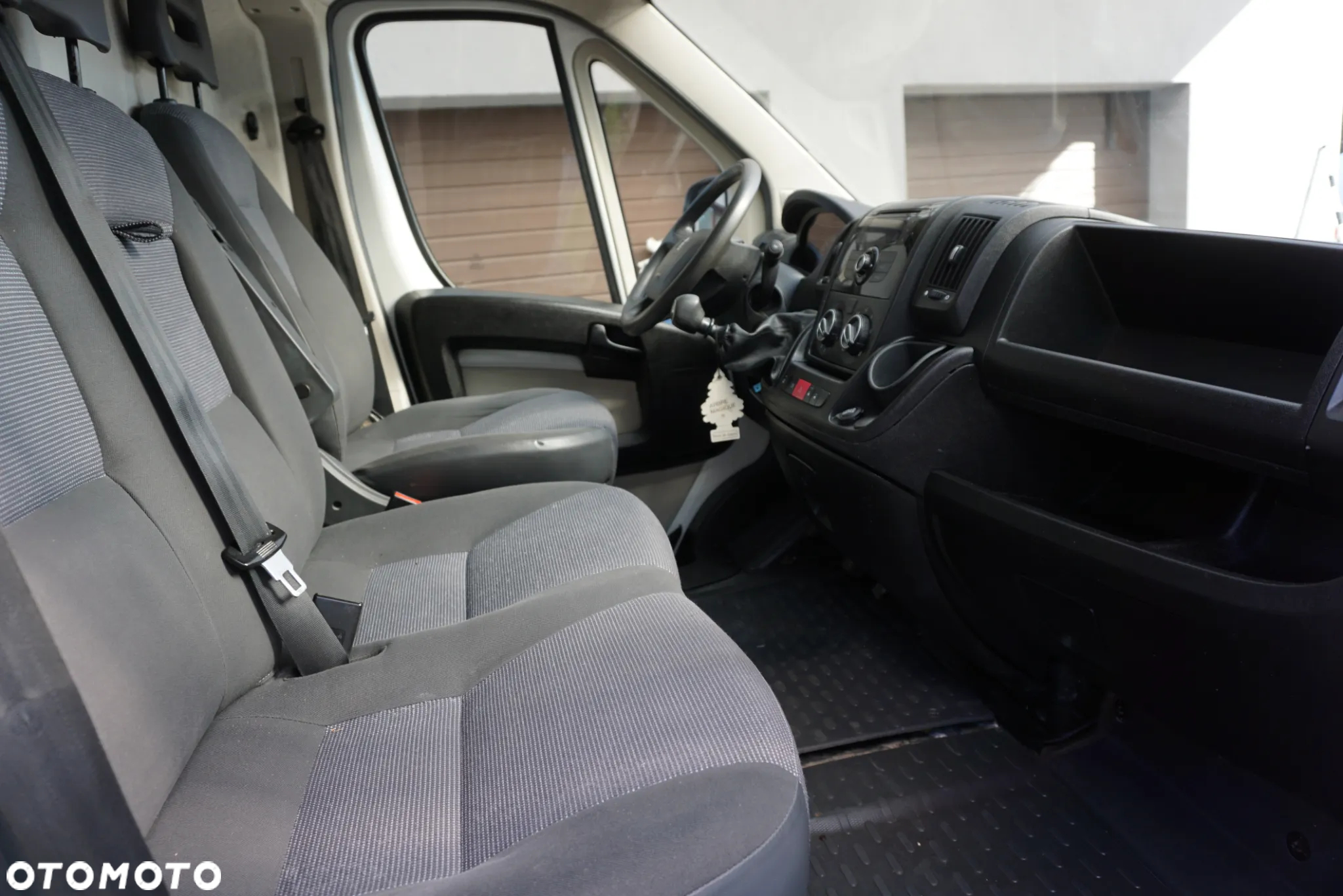 Peugeot BOXER - 12
