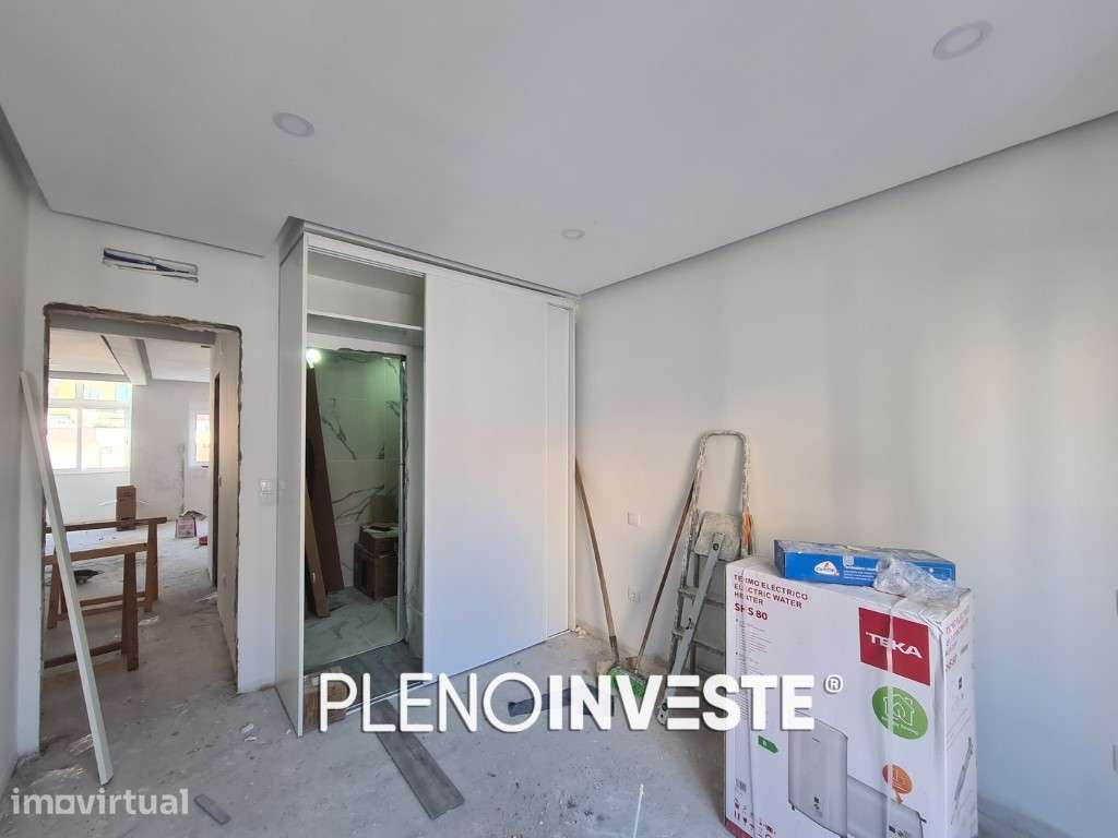 T2 Totalmente Remodelado com Varanda nas Paivas - Grande imagem: 3/36