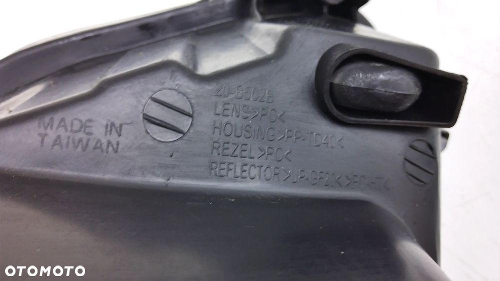 Skoda Fabia II Lampa Przód Lewa Prawa - 6