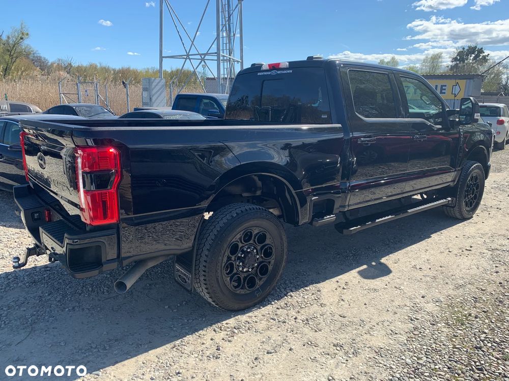 Ford F350 - 8