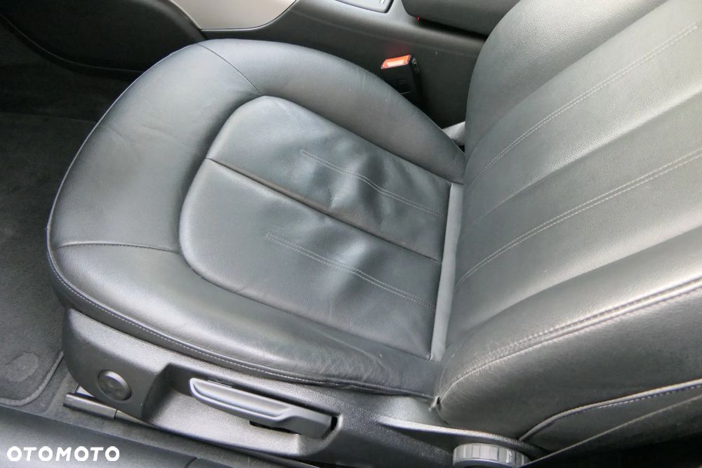 Audi A6 Avant 2.0 TDI Ultra S tronic - 20