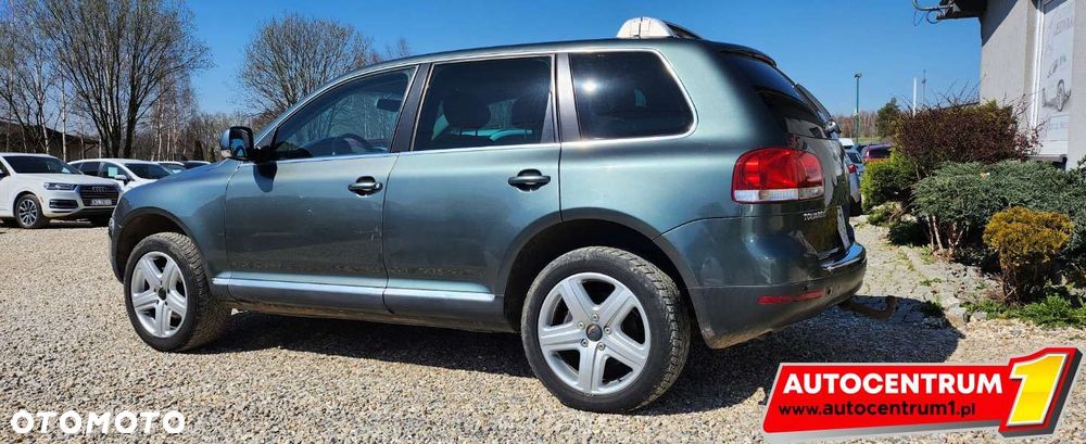 Volkswagen Touareg - 13