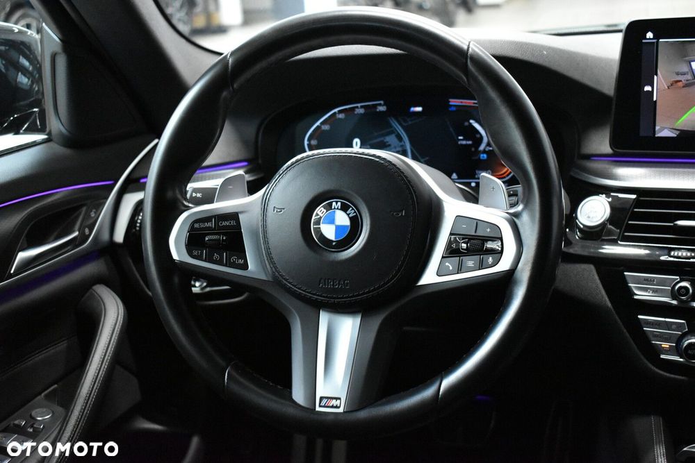 BMW Seria 5 520d xDrive MHEV M Sport sport - 15