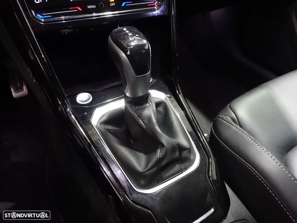 VW T-Roc 1.5 TSI R-Line DSG - 31