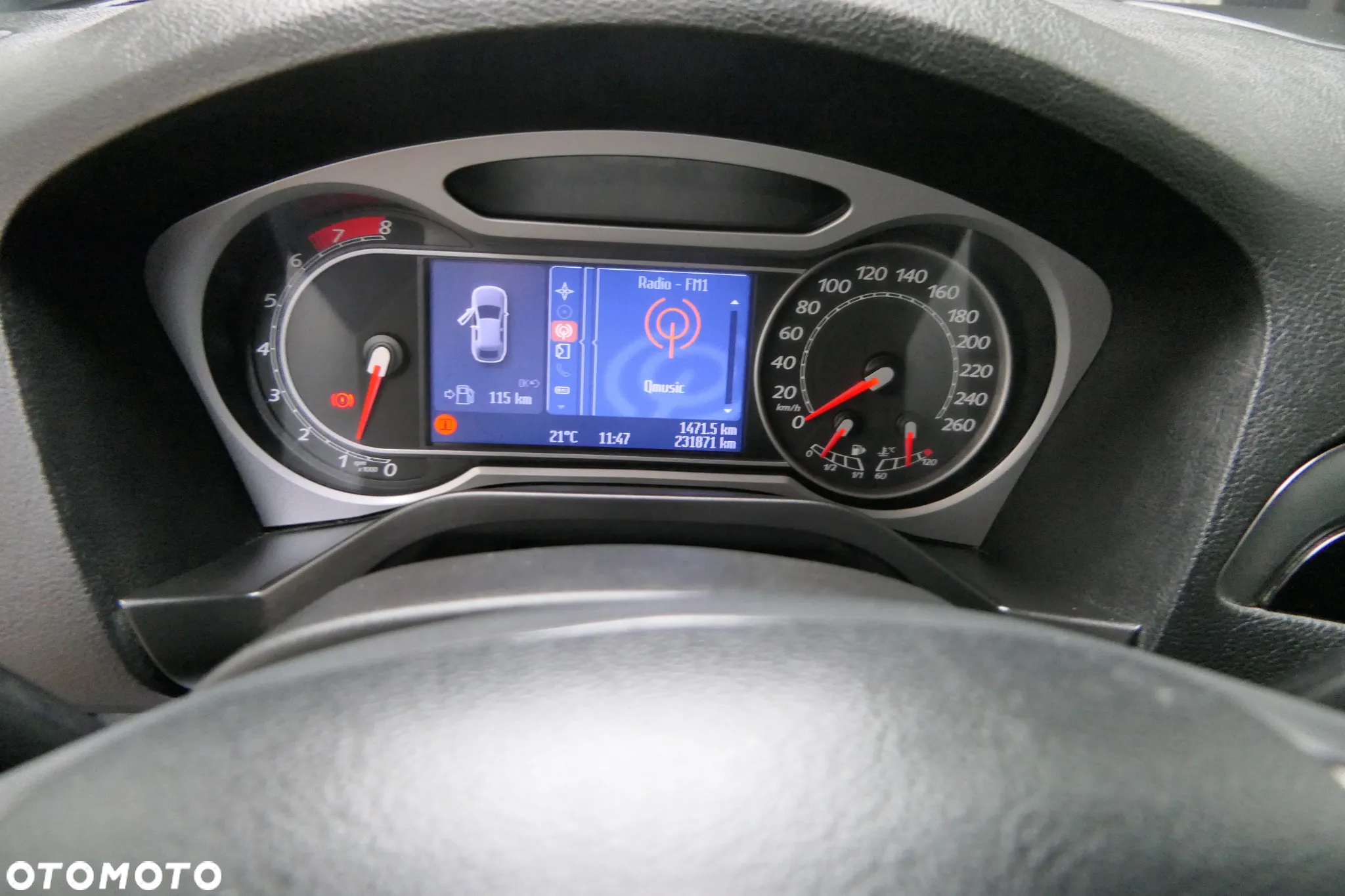 Ford Galaxy 2.0 FF Titanium - 23