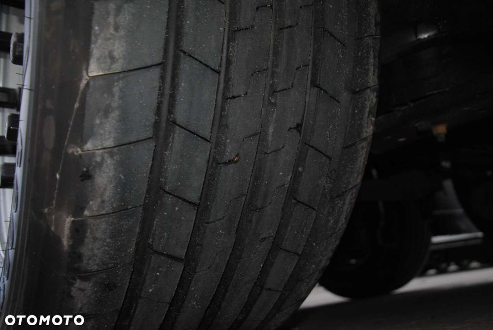 Schmitz Cargobull Varios Mega, podnoszona oś - 19