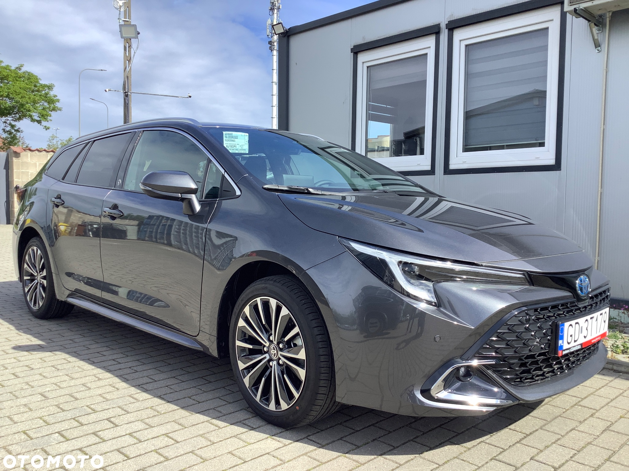 Toyota Corolla 1.8 Hybrid Style - 3