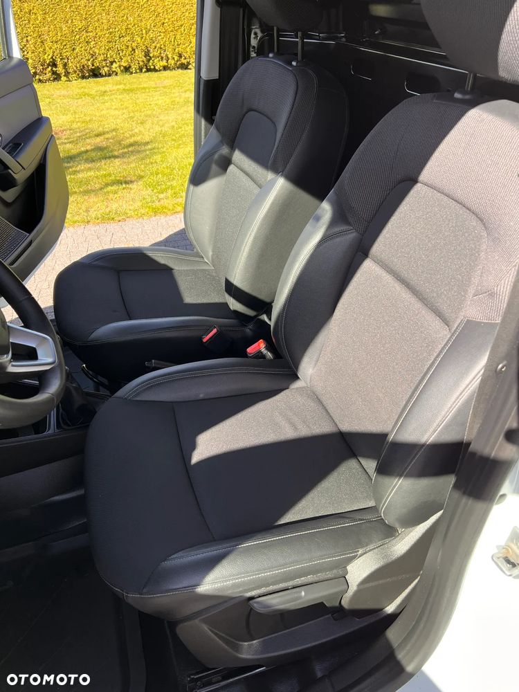 Renault Express - 12