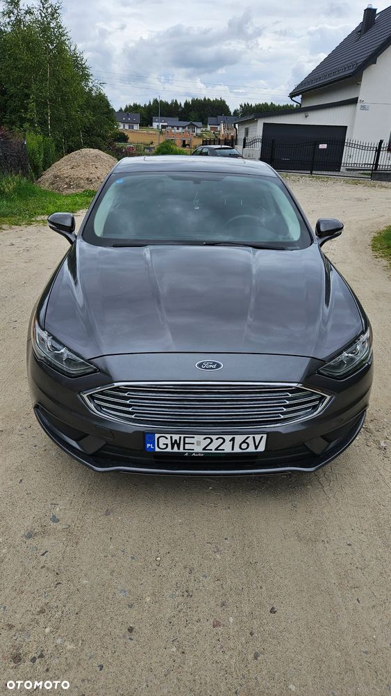 Ford Fusion - 21