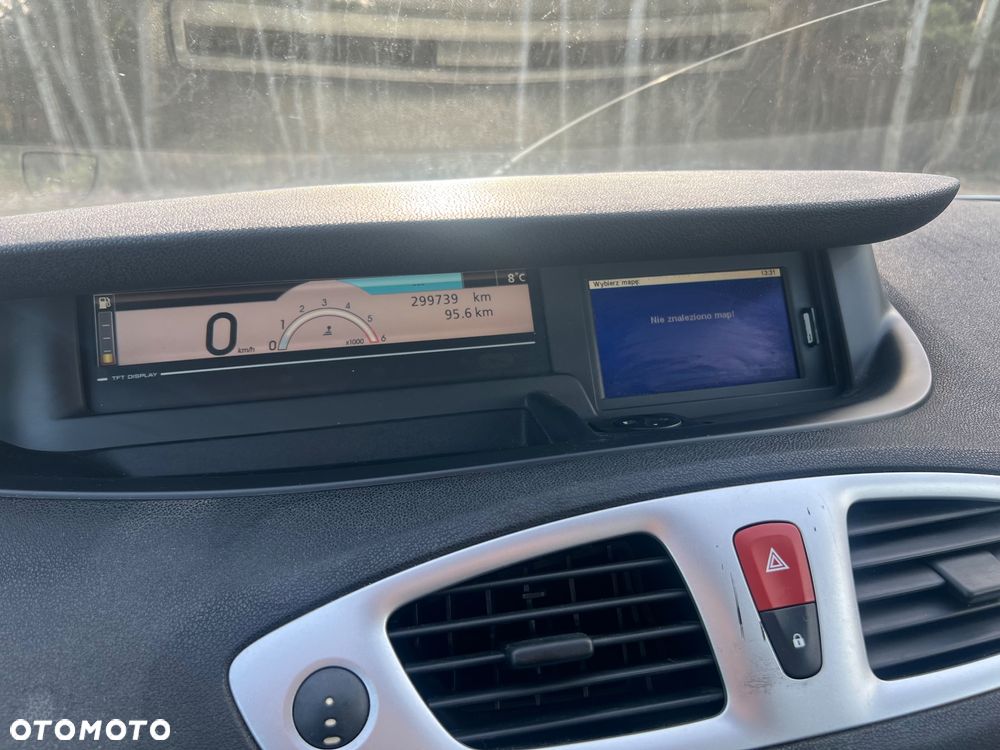 Renault Scenic 1.9 dCi Confort Expression - 11