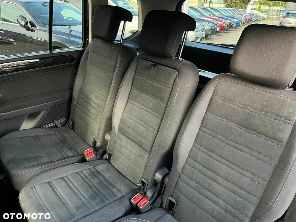 Volkswagen Touran 2.0 TDI BMT Highline DSG - 27