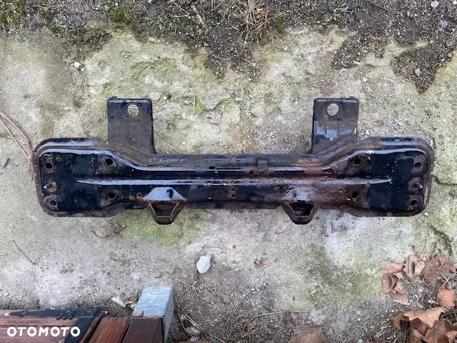 Grand Vitara xl7 Belka wahaczy przód - 1