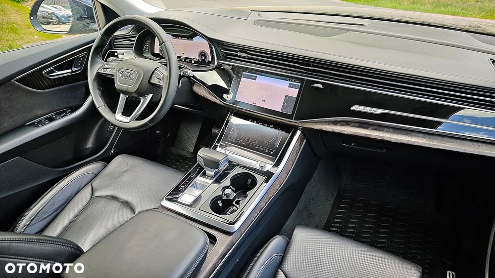 Audi Q8 - 14