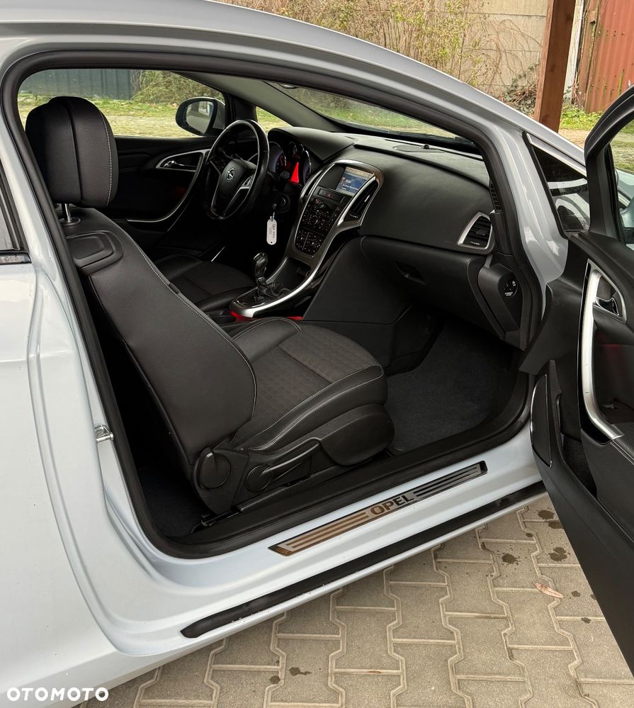 Opel Astra 2.0 CDTI ecoFLEX Start/Stop Edition - 20