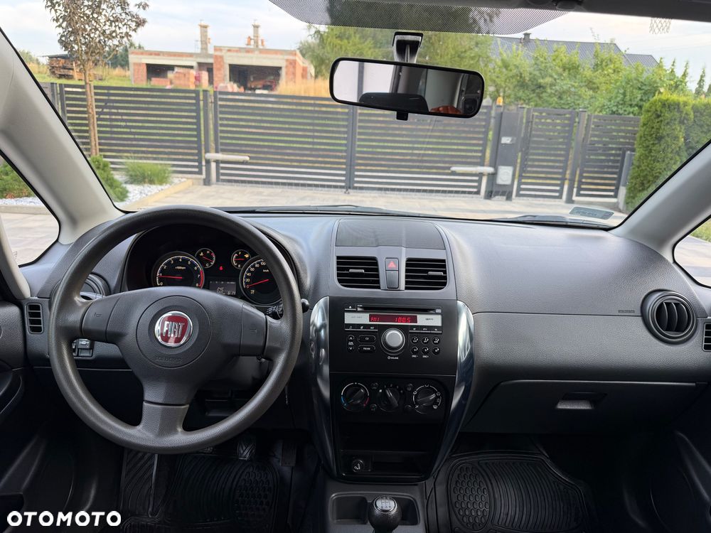 Fiat Sedici 1.6 16V 4x2 Emotion - 22
