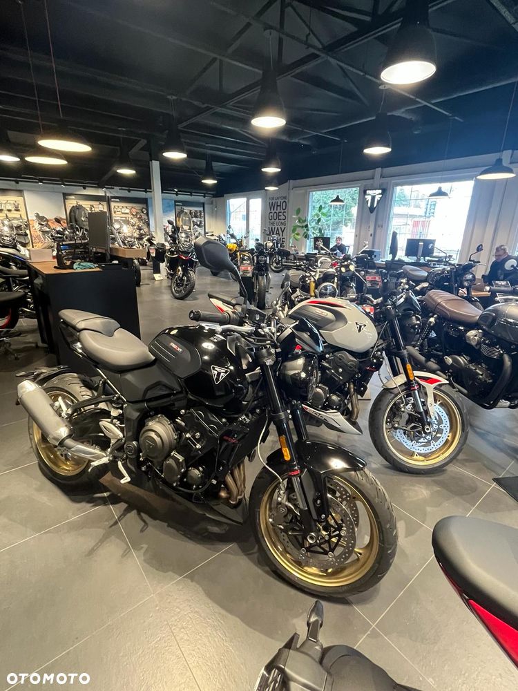 Triumph Trident - 36