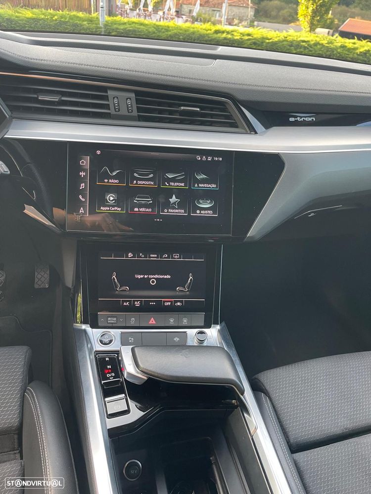 Audi e-tron 55 quattro S line - 6