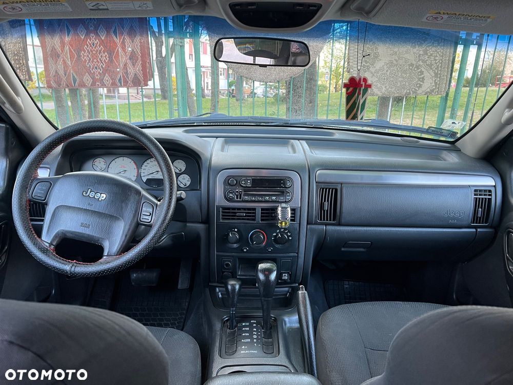 Jeep Grand Cherokee 4.0 Laredo - 8