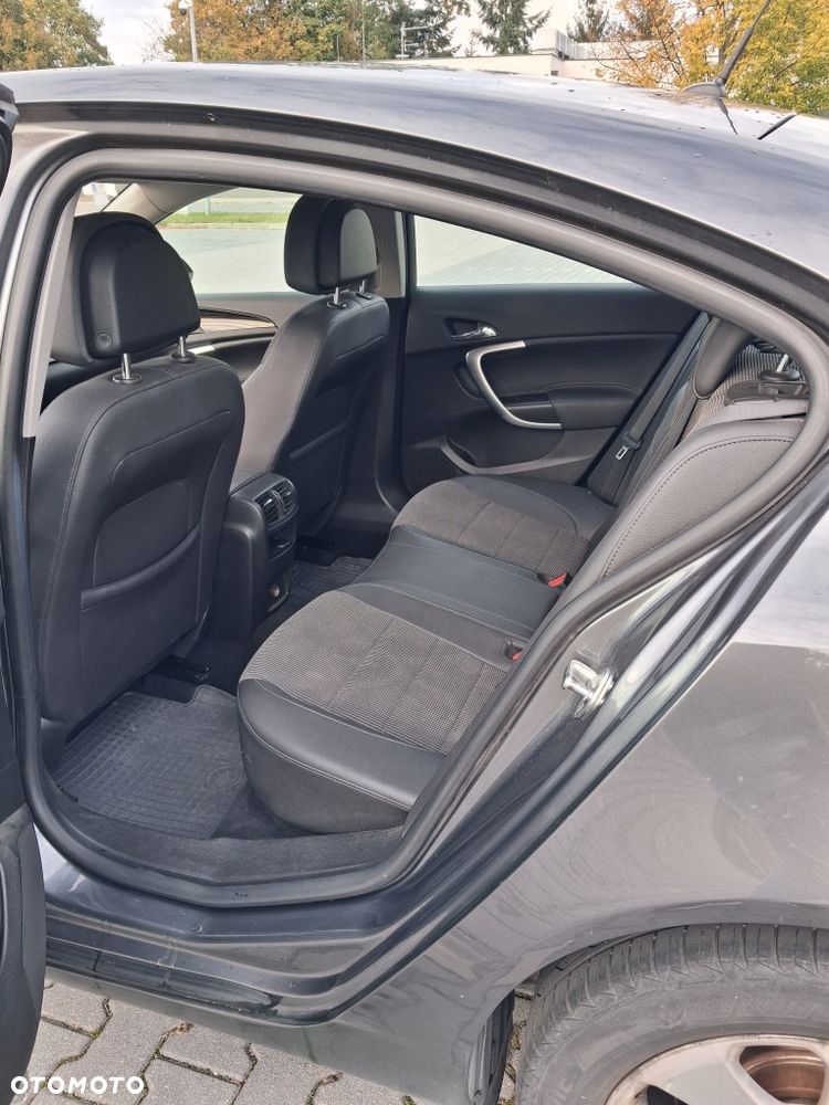 Opel Insignia - 9