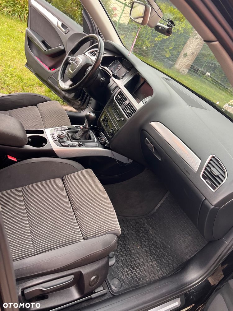 Audi A4 Avant - 23