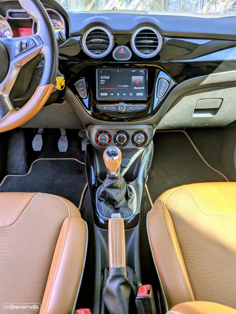 Opel Adam 1.0 T Rocks - 14