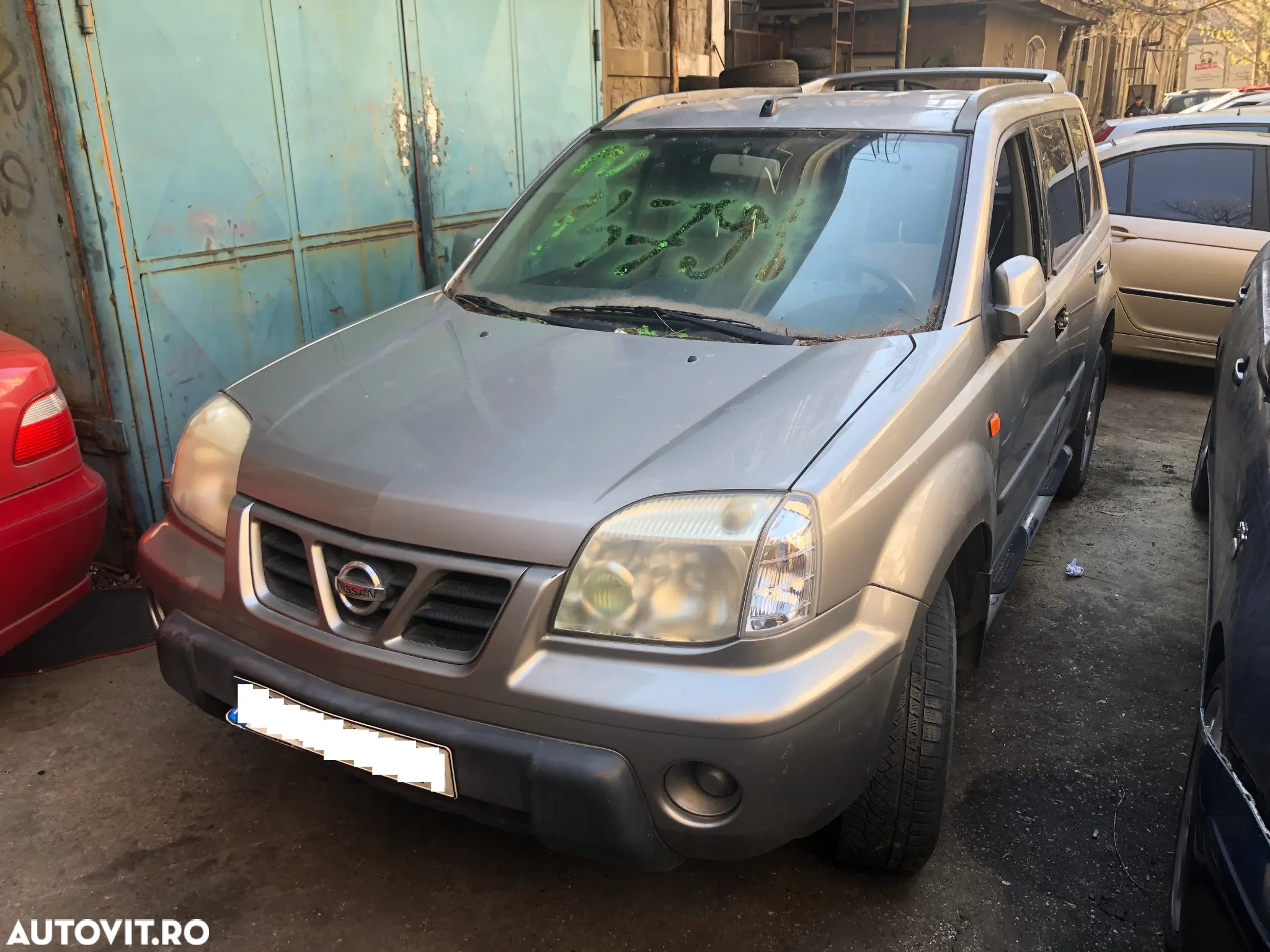 Far stanga/Far dreapta fata halogen Nissan X trail 2003 - 2