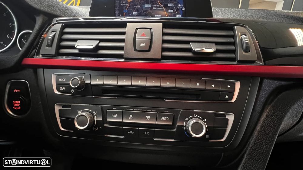 BMW 318 d Touring Auto Line Sport - 31