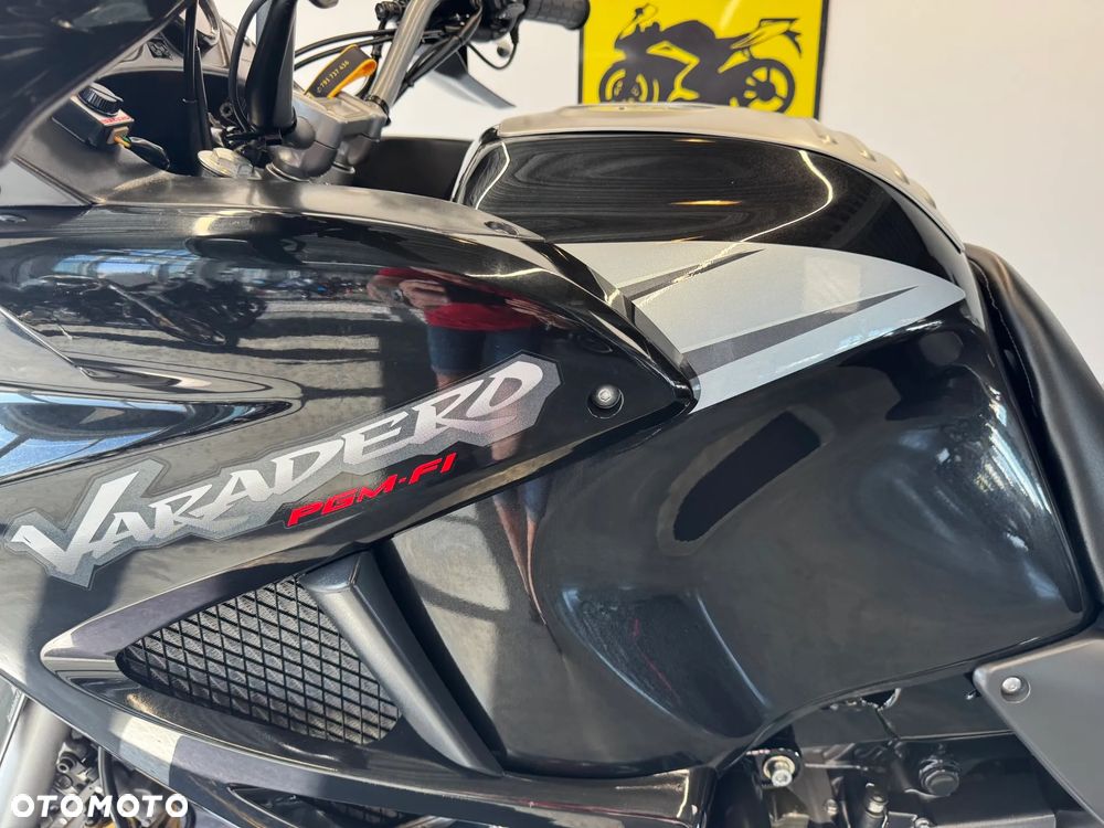 Honda XL - 21