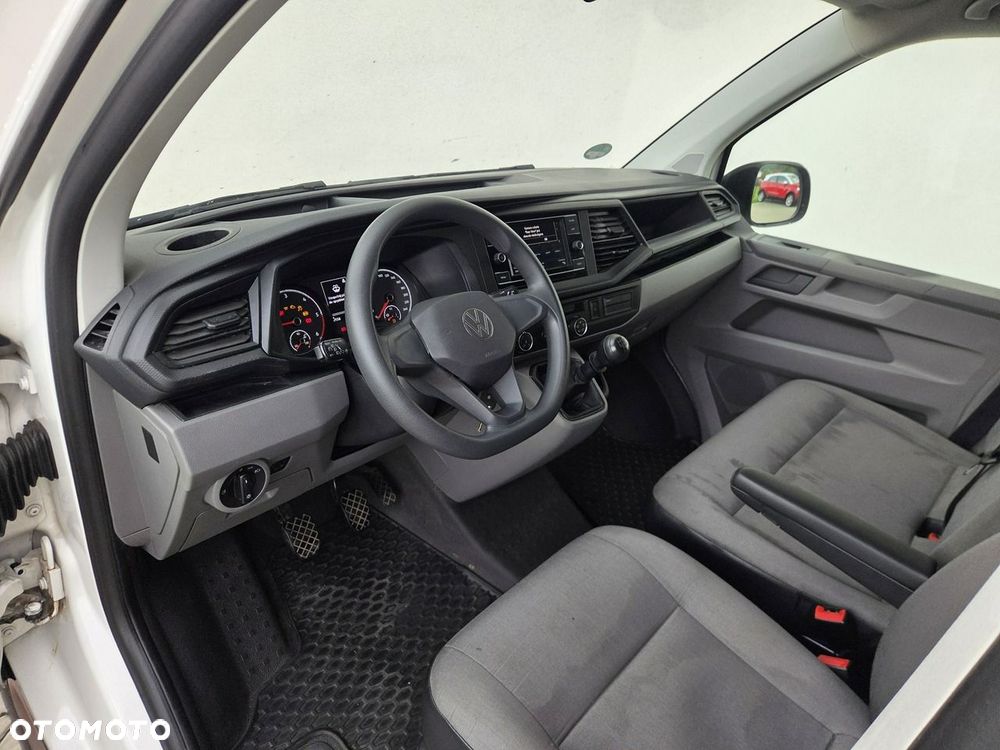 Volkswagen Transporter - 7