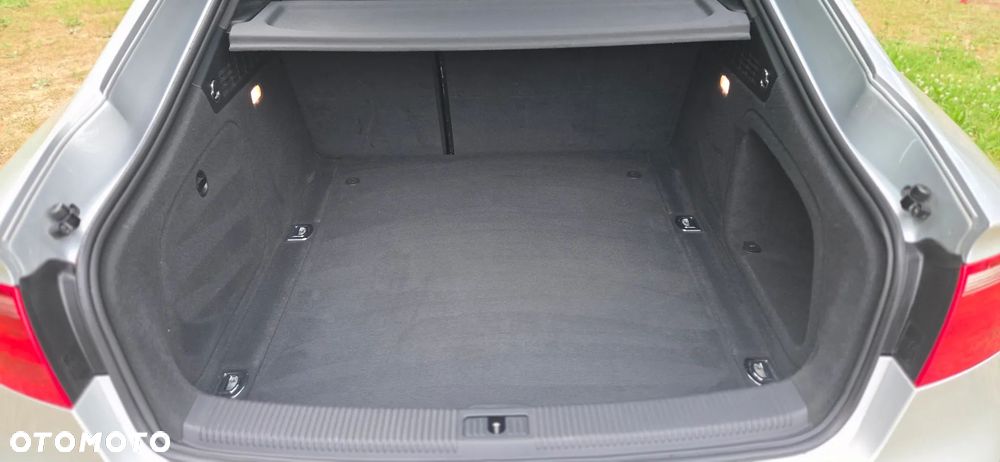 Audi A5 Sportback 2.0 TDI ultra - 9