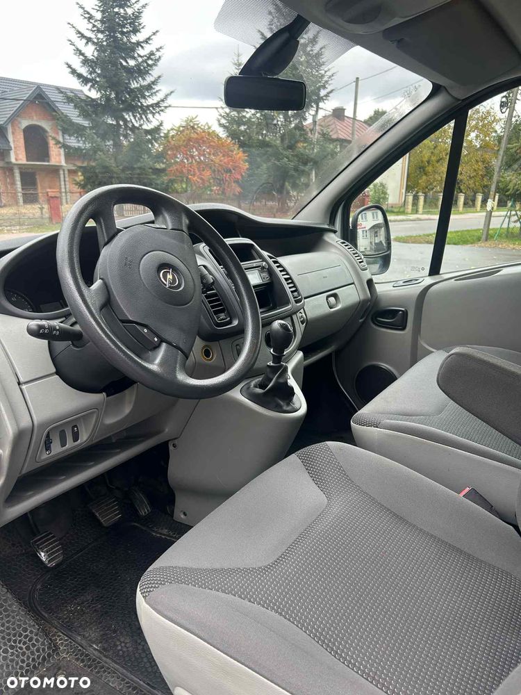 Opel Vivaro - 15