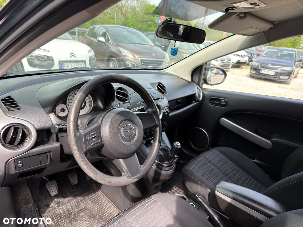 Mazda 2 - 20