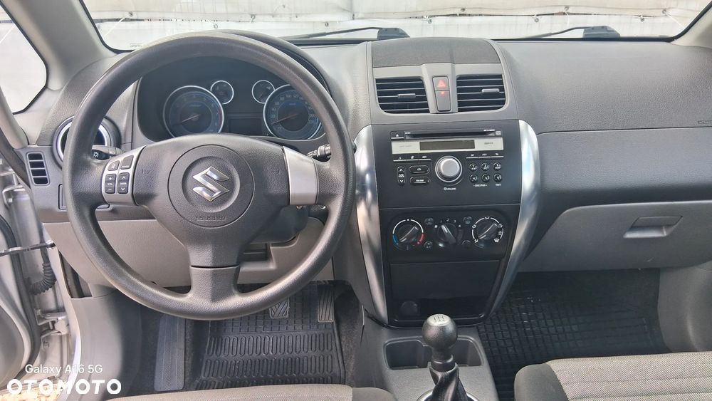 Suzuki SX4 1.6 VVT 4x4 Comfort - 11