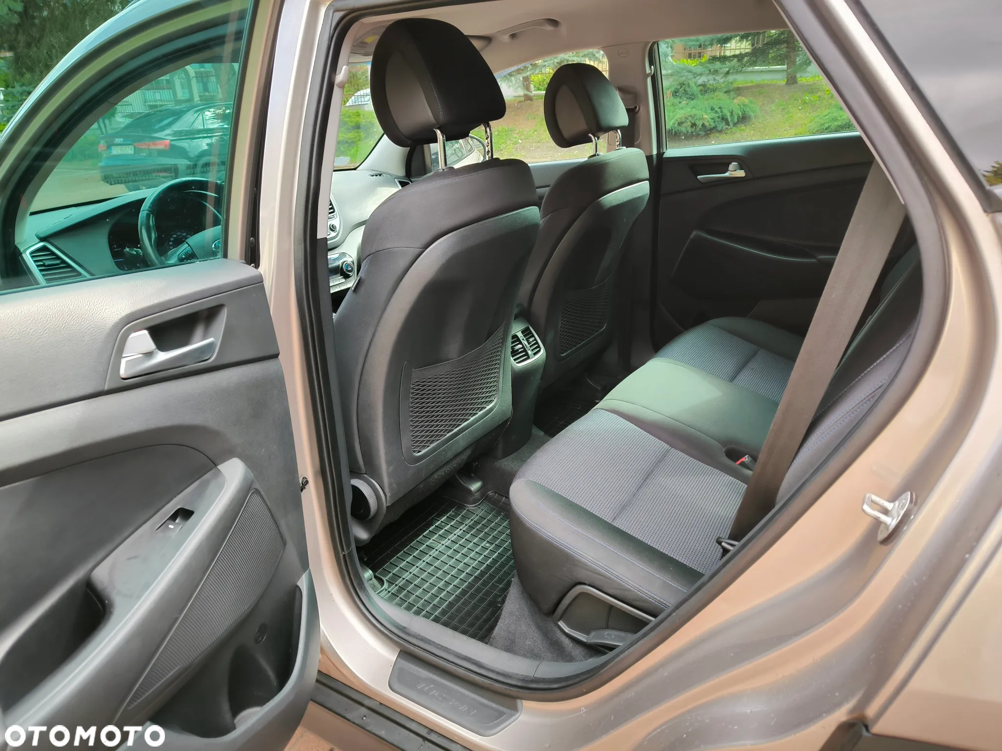 Hyundai Tucson 1.7 CRDI BlueDrive Comfort 2WD DCT - 3