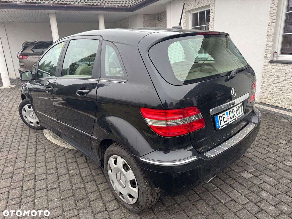 Mercedes-Benz Klasa B 180 CDI DPF Autotronic Special Edition - 4