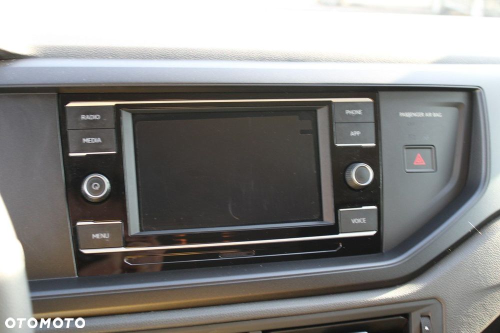 Volkswagen Polo - 19