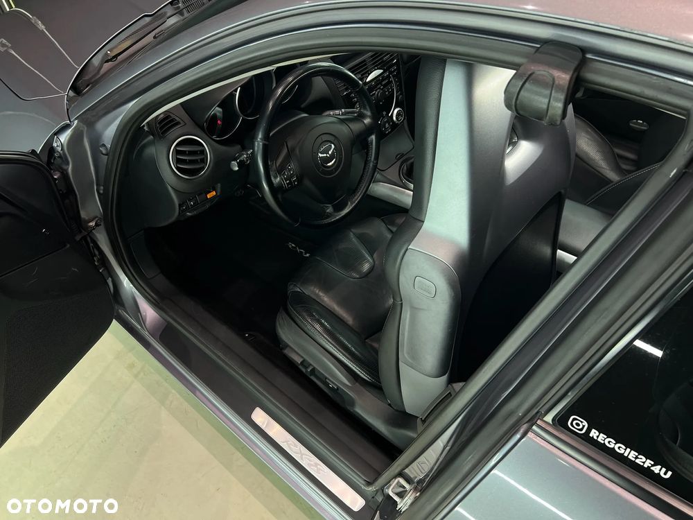 Mazda RX-8 Standard - 16