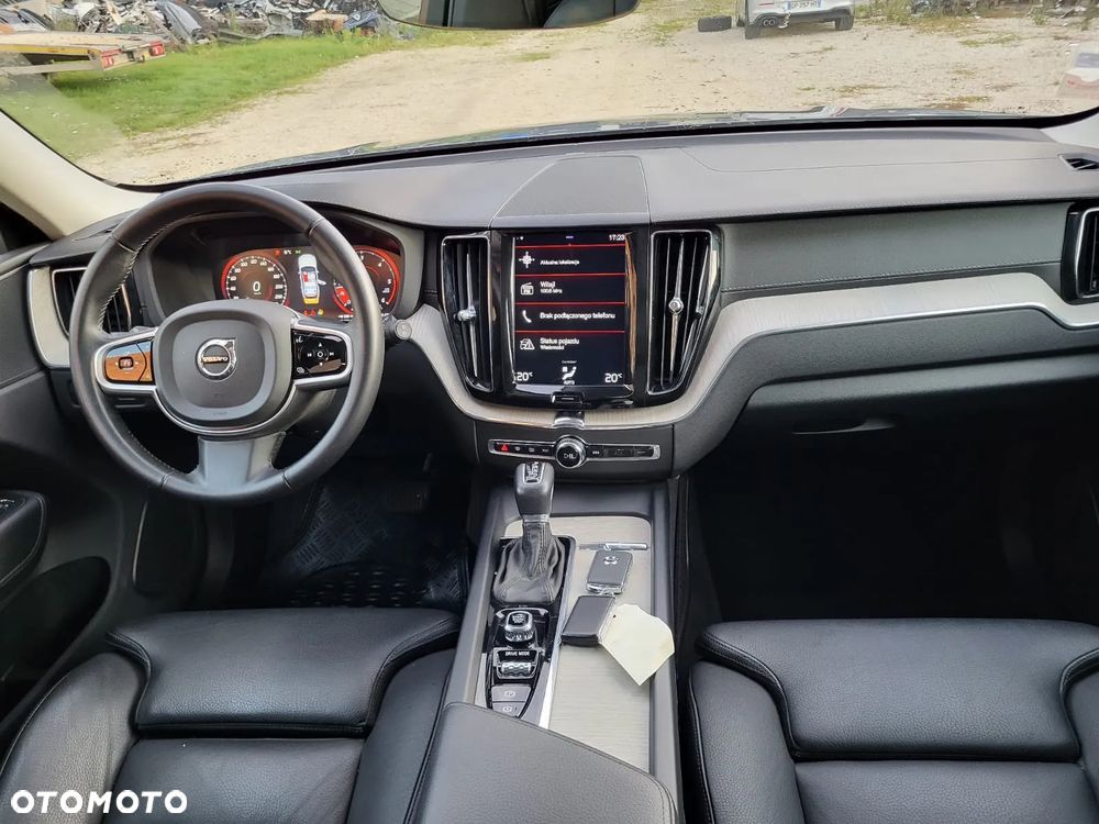 Volvo XC 60 D4 Inscription - 14