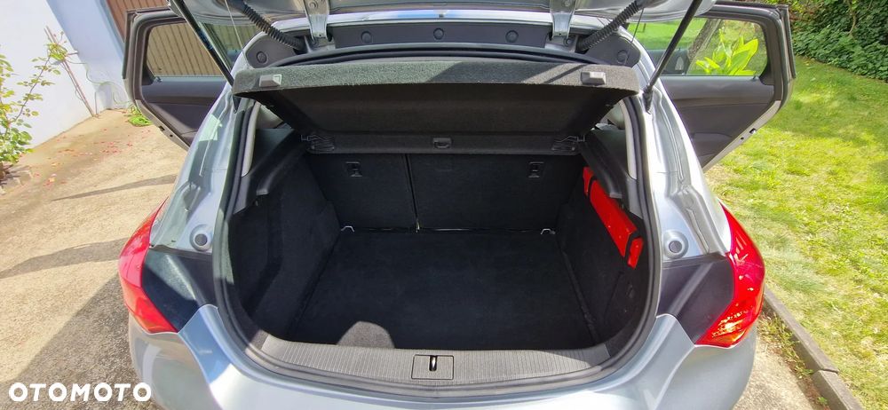 Opel Astra 1.4 T Enjoy - 4