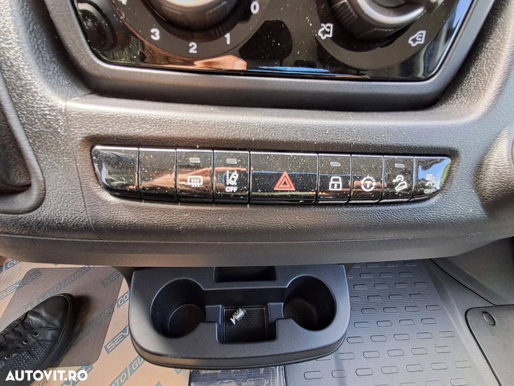 Peugeot BOXER Furgon L3H2 - 18